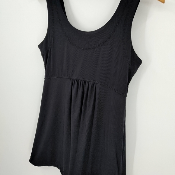 One Tooth | work out tank - Picture 2 of 5